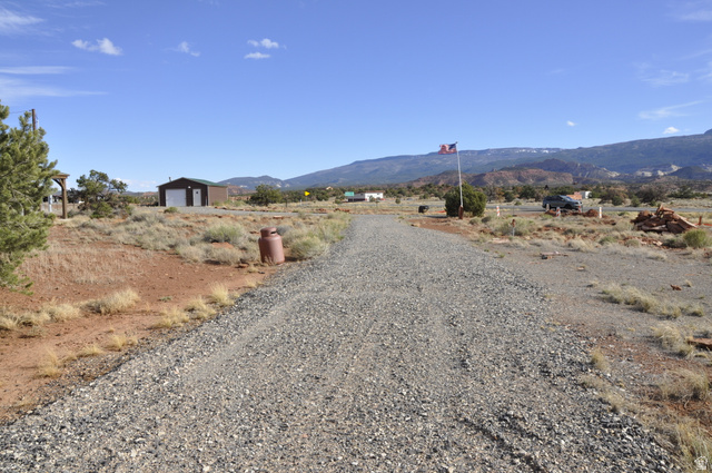 175 S Highway 12 St E, Torrey, UT 84775 — photo 12
