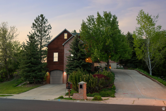 2131 KAYS CREEK DR, Layton UT 84040