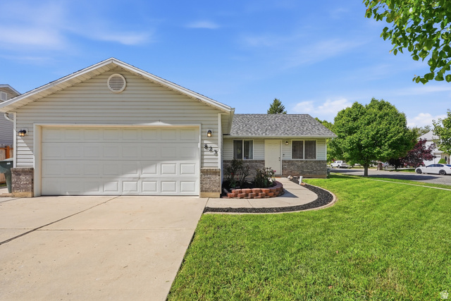823 N Quincy Ave
                     MLS #2154674