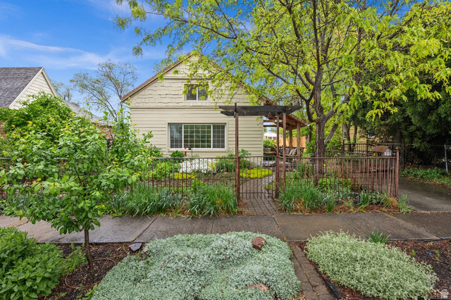1535 S 600 E, Salt Lake City UT 84105