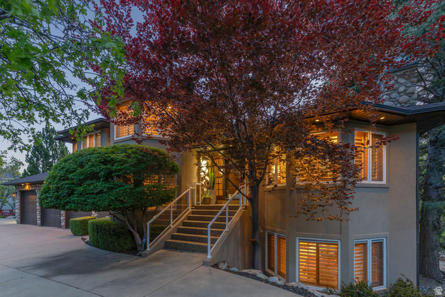 11802 S HIDDEN BROOK BLVD, Sandy UT