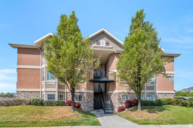 1617 W Treille Ct #i-2
                     MLS #2154690