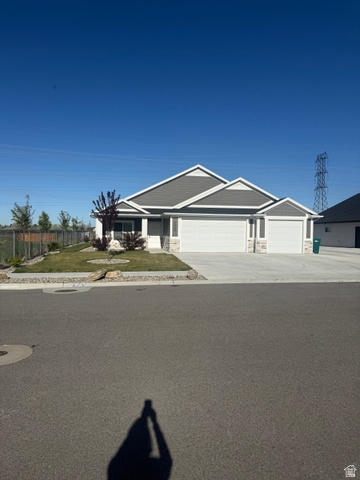 2249 S 3150 W
                     MLS #2154774