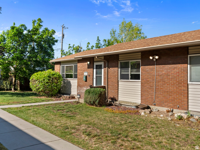 2188 E FORT-UNION BLVD #B, Cottonwood Heights UT 84121