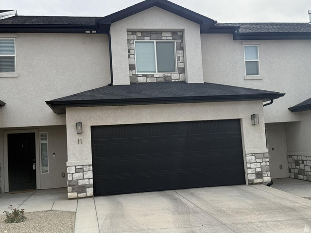 668 FIDDLERS COVE DR. #11, Cedar City UT 84721