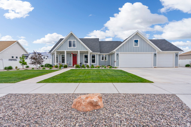 925 W TORREY DR, Richfield UT 84701