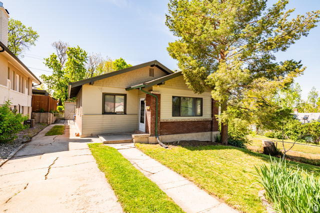 1216 E BRYAN AVE, Salt Lake City UT 84105