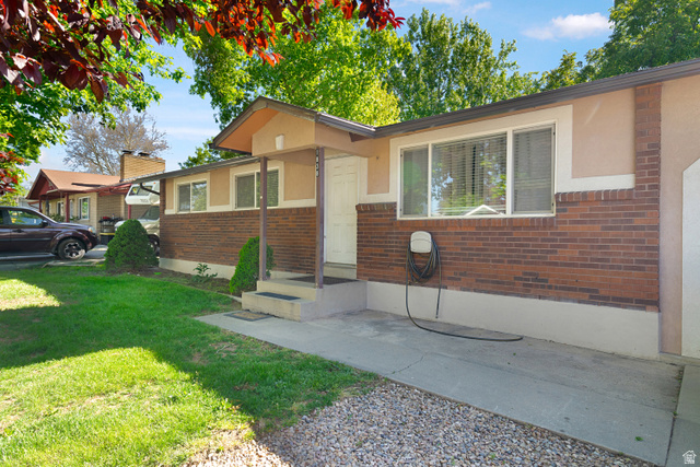 1838 N 1690 W, Layton UT 84041