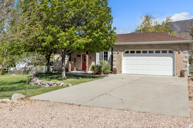 345 S 200 E, Santaquin UT 84655