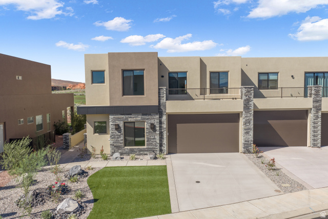 3228 S Yansa Trl
                     MLS #2155283