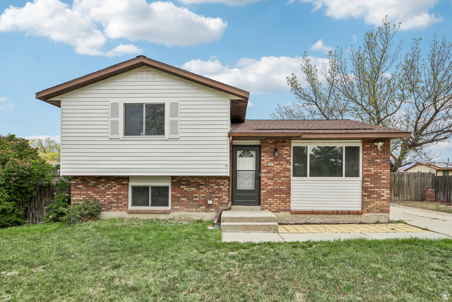6493 S 5135 W
                     MLS #2155357