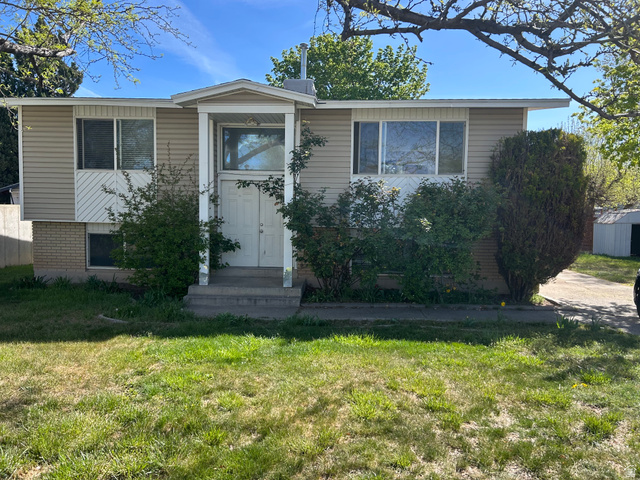 4461 S Cherry Blossom Cir
                     MLS #2155358