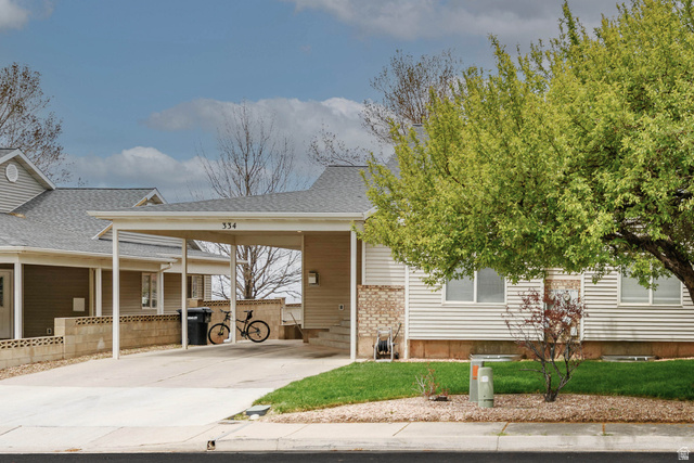 334 W Mountain View Dr
                     MLS #2155447