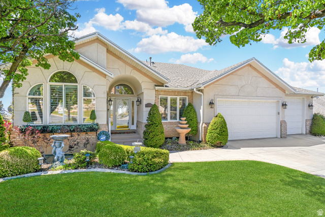 1016 S Terrace Dr
                     MLS #2155494