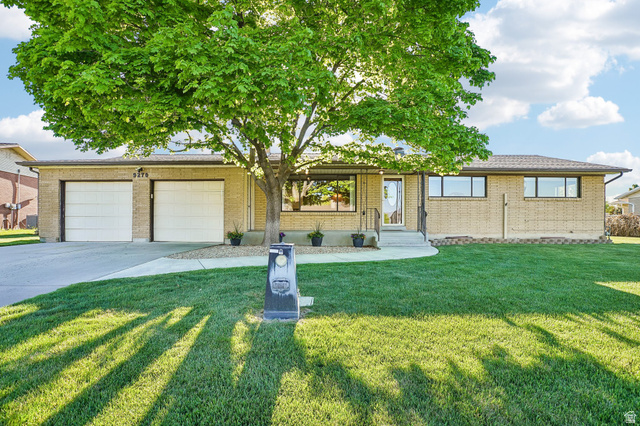 9270 S Jana Lee Dr
                     MLS #2155662
