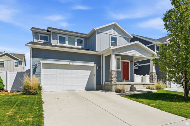 928 W Teal Way
                     MLS #2155783