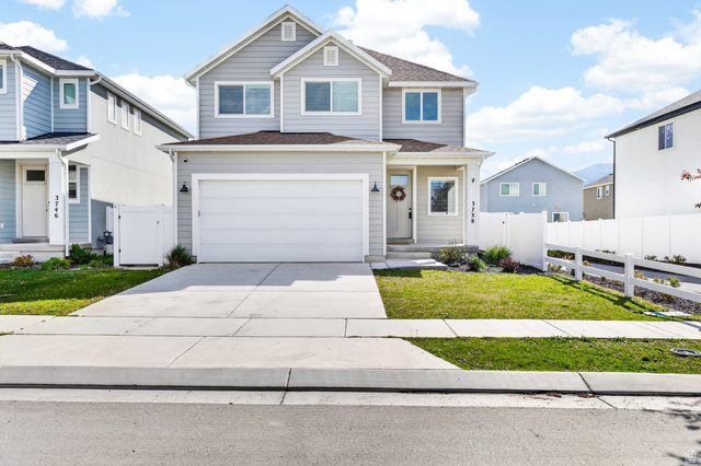 3738 N Browning St
                     MLS #2155810