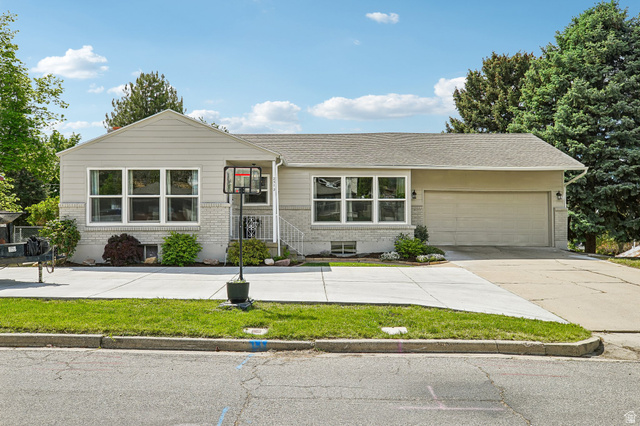 2512 S 150 W, Bountiful UT 84010