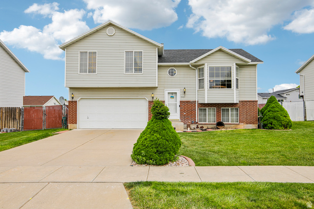 5429 S 4125 W, Roy UT 84067
