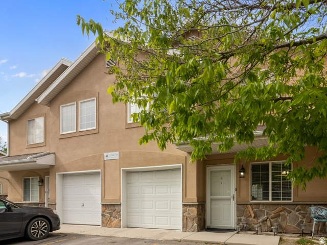 1546 W Compass Point Ln #2b
                     MLS #2155933