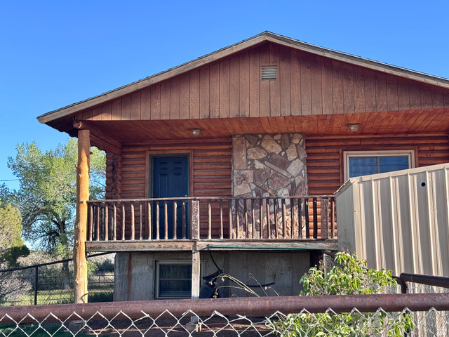 5600 W Bluebell Rd
                     MLS #2155971
