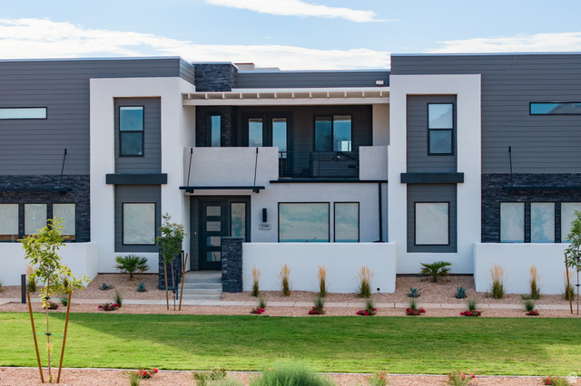 5398 S AQUAMARINE LN, St George UT 84790