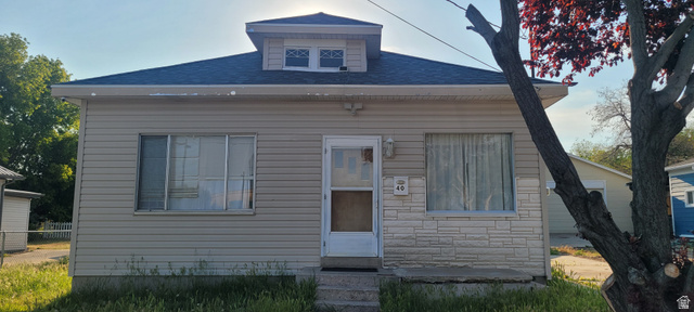 40 N 200 W
                     MLS #2156022