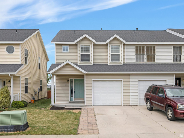 171 E Wayfield Dr
                     MLS #2156066
