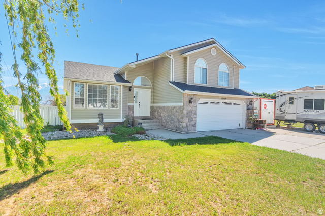 12509 S Elm Meadow Rd
                     MLS #2156188