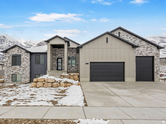 728 E Mountain Rd
                     MLS #2156198