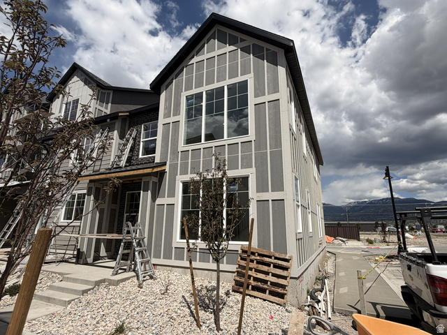 1141 N Downfield Ln #201
                     MLS #2156273