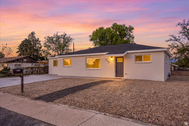 5165 S 4520 W
                     MLS #2156387
