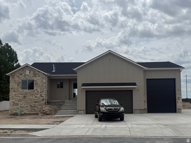 3031 W Solace St
                     MLS #2156467