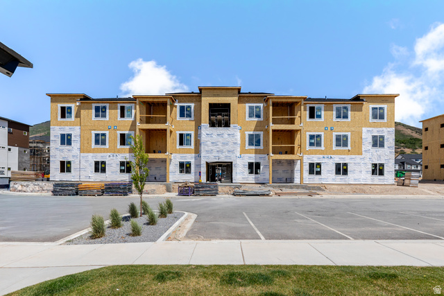 4763 S 690 W #x303
                     MLS #2156488