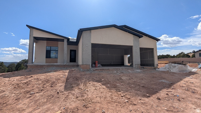 2082 S Serenity Dr
                     MLS #2156526