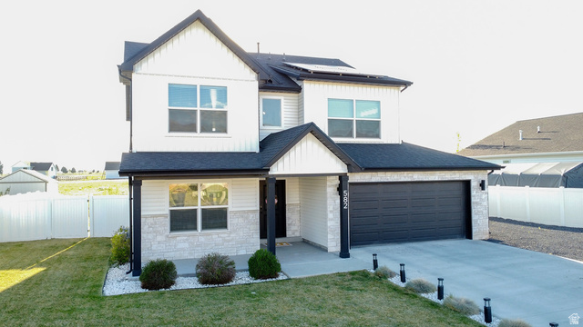 Main photo for 582 S Lakeside Dr