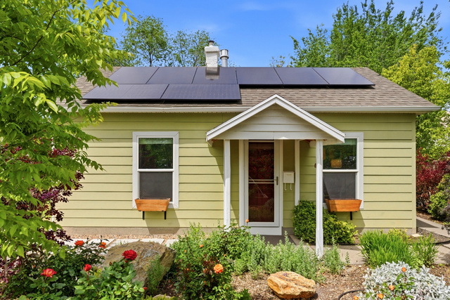 12 W Crystal Ave
                     MLS #2156691