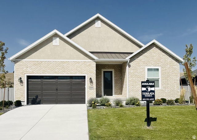 1302  West View Dr
                     MLS #2156704