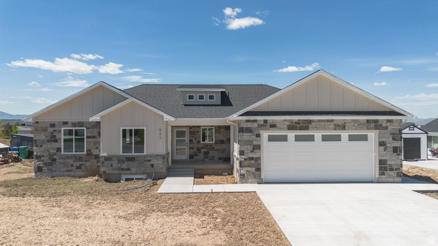 527 N 100 W
                     MLS #2156706