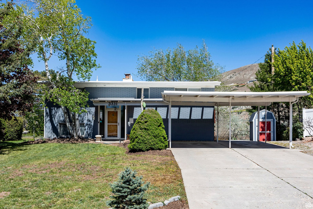 3331 E Larchmont Dr S