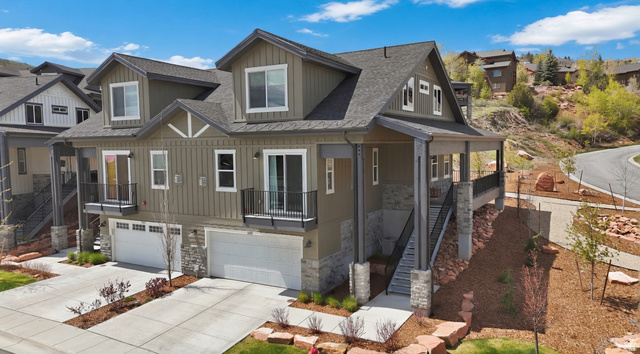 3251  Quarry Dr #18b
                     MLS #2156723