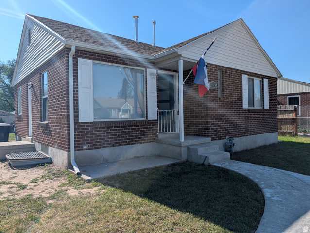 2880 S Merton Way
                     MLS #2156756
