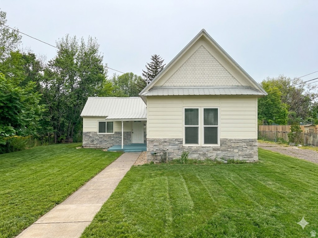 629 N 100 E
                     MLS #2156833