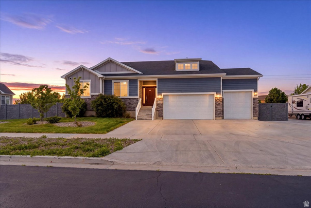1372 S Homestead Ln
                     MLS #2156837