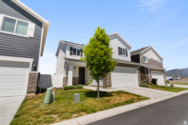 Main photo for 3233 S Burkhill Ln