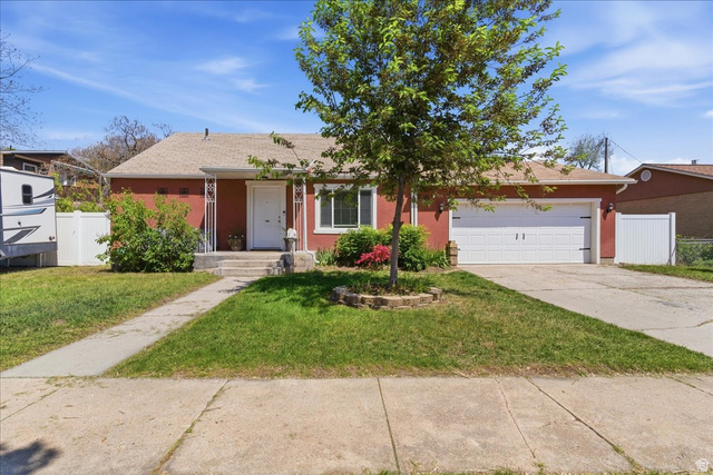 170 N 200 W
                     MLS #2157043