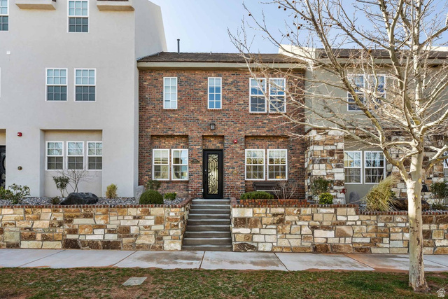4311 W Canterbury Rd #f-2
                     MLS #2157091