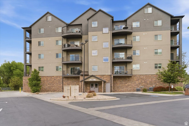 1225 E Wolf Hollow Ln #206
                     MLS #2157225