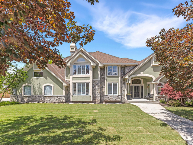 8318 S Ridge Point Rd
                     MLS #2157248