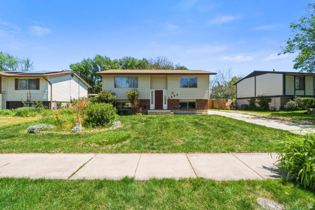 5892 S 2550 W
                     MLS #2157258
